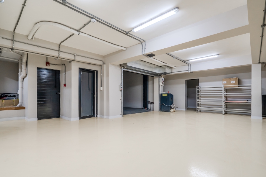 5 Bedroom Property for Sale in Camps Bay Western Cape